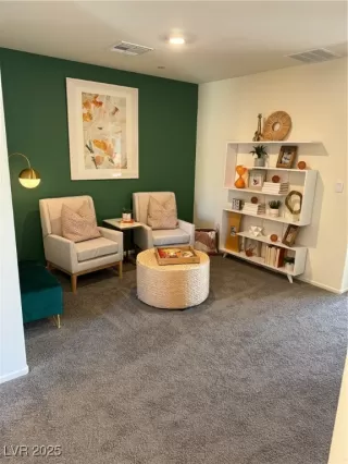 Photo #1: 2694991 Listing 