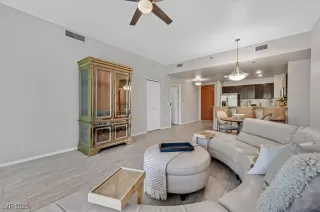 Photo #6: 2695101 Listing 