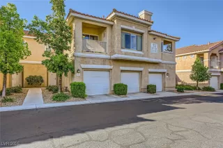 Photo #4: 2695103 Listing 