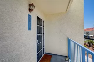 Photo #1: 2695109 Listing