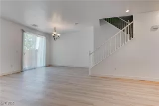 Photo #4: 2695115 Listing 