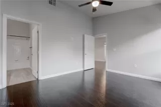 Photo #3: 2695137 Listing