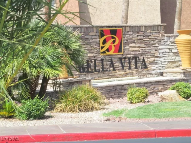 MLS: 2695147 Condo For Sale