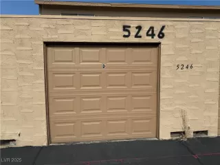 Photo #2: 2695173 Listing 
