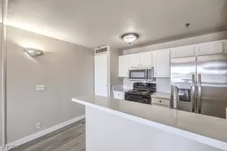 Photo #5: 2695191 Listing 