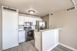 Photo #6: 2695191 Listing 