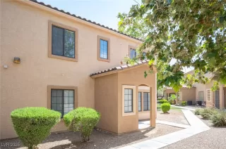 Photo #1: 2695218 Listing 