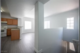 Photo #5: 2695218 Listing 