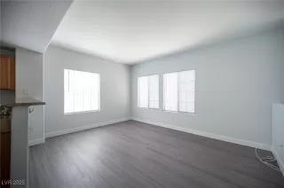 Photo #6: 2695218 Listing 