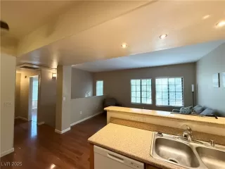 Photo #3: 2695253 Listing 