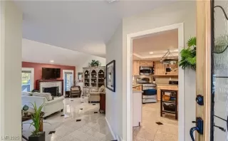 Photo #6: 2695258 Listing 