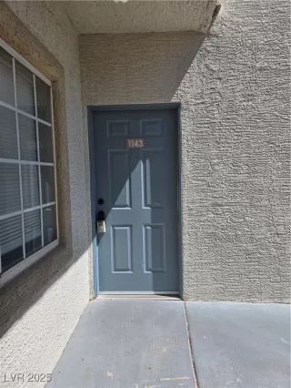 Photo #3: 2695263 Listing 