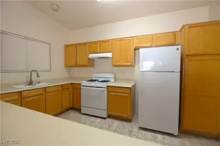 Photo #6: 2695278 Listing 