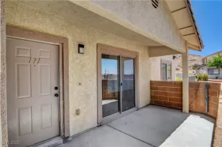 Photo #3: 2695294 Listing