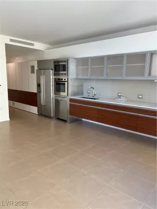 Photo #4: 2695304 Listing 
