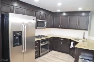 Photo #5: 2695313 Listing 