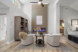 Photo #5: 2695335 Listing