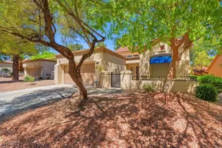 Photo #6: 2695335 Listing