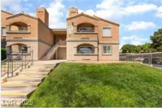 Photo #1: 2695374 Listing