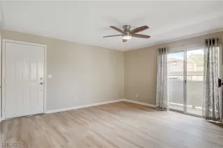 Photo #5: 2695427 Listing