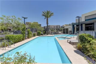 Photo #2: 2695447 Listing 