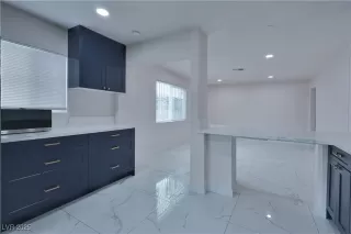 Photo #6: 2695463 Listing 