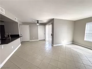 Photo #3: 2695476 Listing 