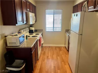 Photo #6: 2695501 Listing 