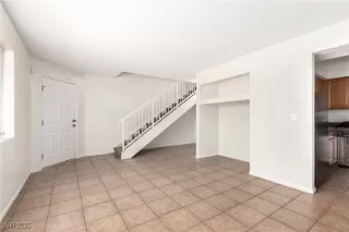Photo #1: 2695513 Listing 