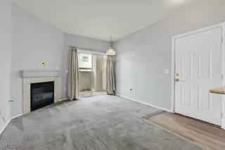 Photo #4: 2695547 Listing