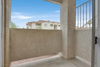 Photo #5: 2695547 Listing