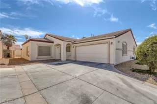 Photo #1: 2695566 Listing