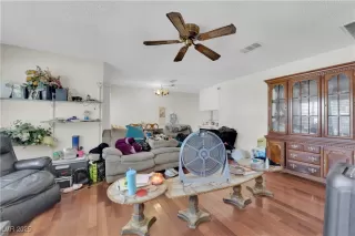 Photo #3: 2695591 Listing 