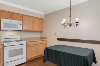 Photo #5: 2695639 Listing 