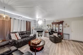 Photo #3: 2695670 Listing 