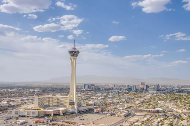 MLS: 2695675 Condo For Sale