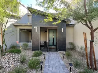 Photo #2: 2695686 Listing 