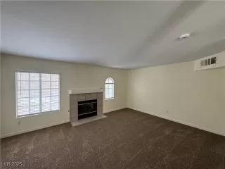 Photo #5: 2695709 Listing 