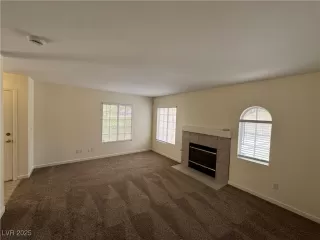 Photo #6: 2695709 Listing 