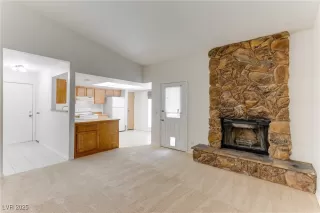 Photo #5: 2695728 Listing 