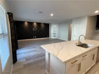 Photo #6: 2695749 Listing 