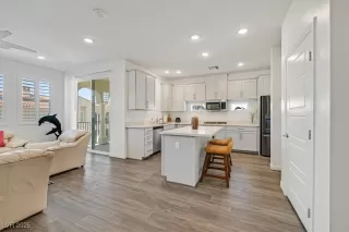 Photo #5: 2695750 Listing 