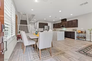 Photo #4: 2695763 Listing 