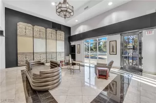 Photo #1: 2695783 Listing 