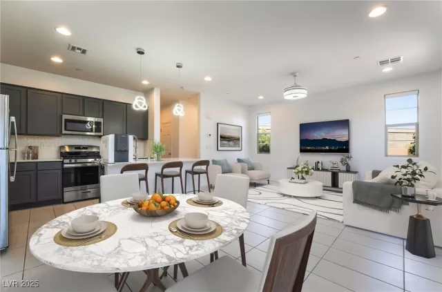 MLS: 2695808 Condo For Sale