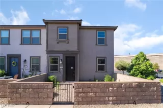 Photo #1: 2695808 Listing