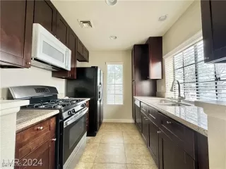 Photo #4: 2695841 Listing 