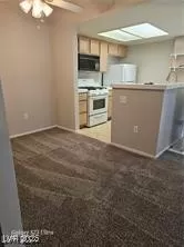 Photo #5: 2695905 Listing 