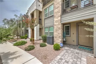 Photo #2: 2695911 Listing 