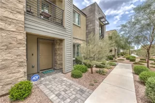 Photo #3: 2695911 Listing 